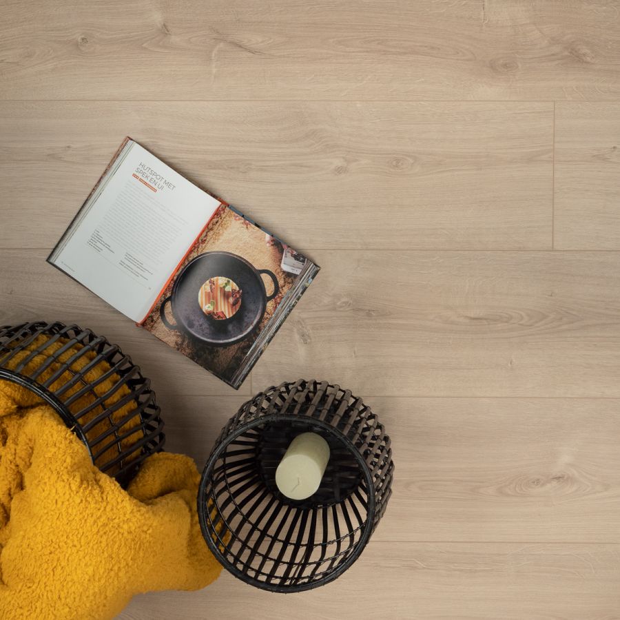 DD Extra lange plank Jasmijn 8 mm, 24,3 cm, 4V