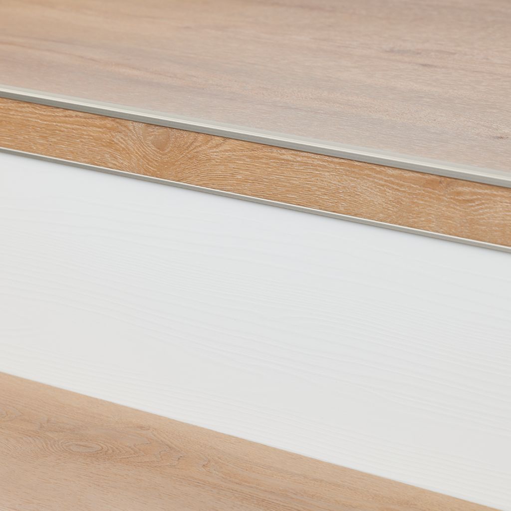 Stootbord pvc ral 9010 wit houtstructuur