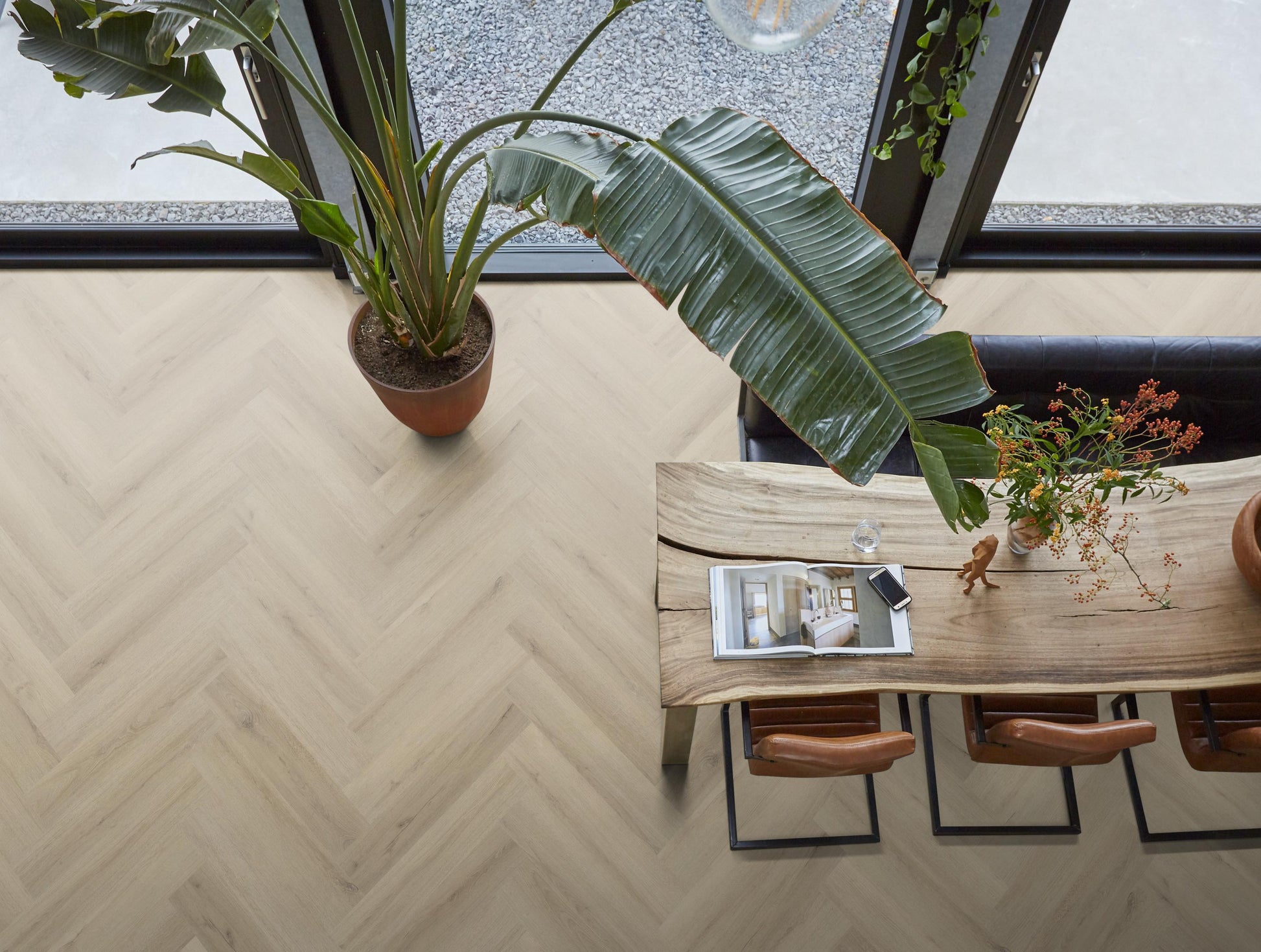 YUP XL Greenford Herringbone Dryback Beige