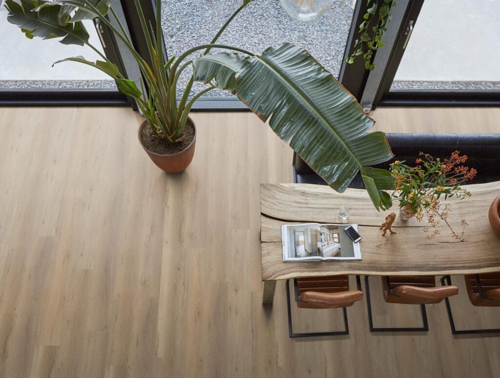 Leyton dryback natural oak