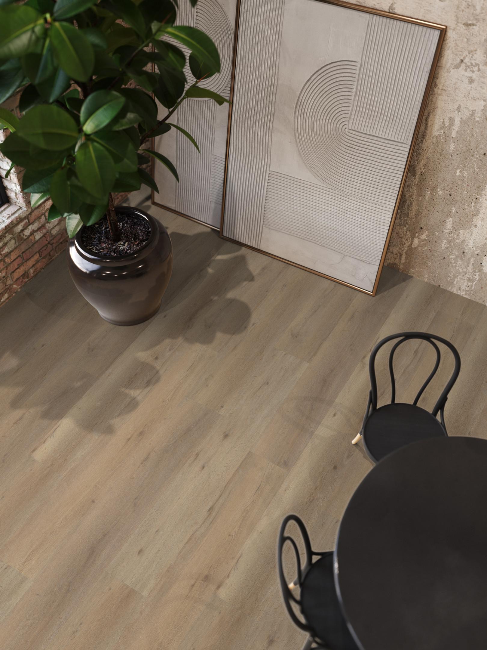 Leyton Dryback Natural Oak