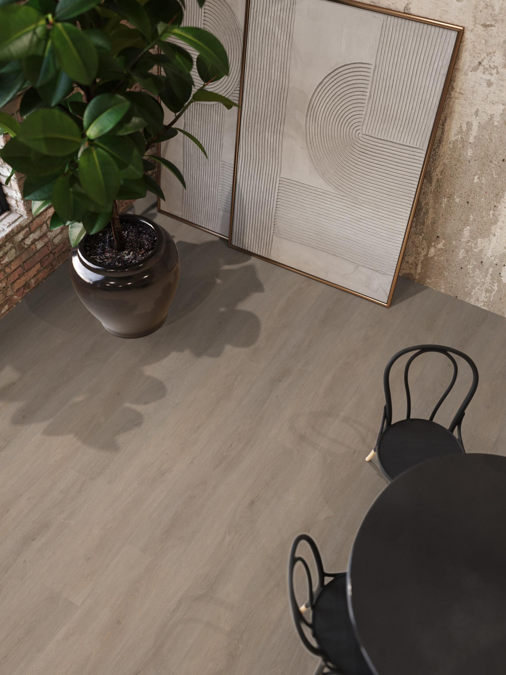 Parramatta Click SRC Light Oak