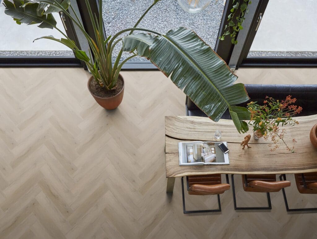 YUP Leyton herringbone dryback light oak