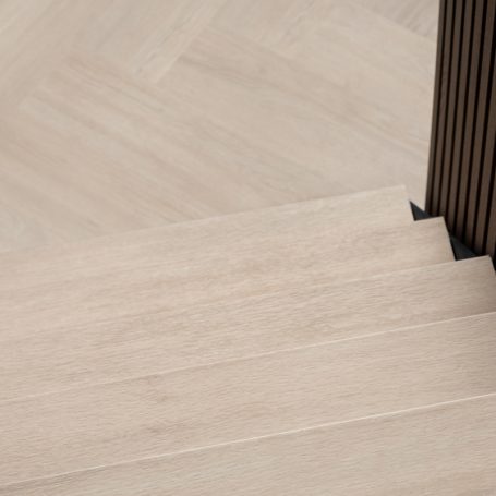 Floer Trap Overzettreden - Onbehandeld Eiken Ondertrede
